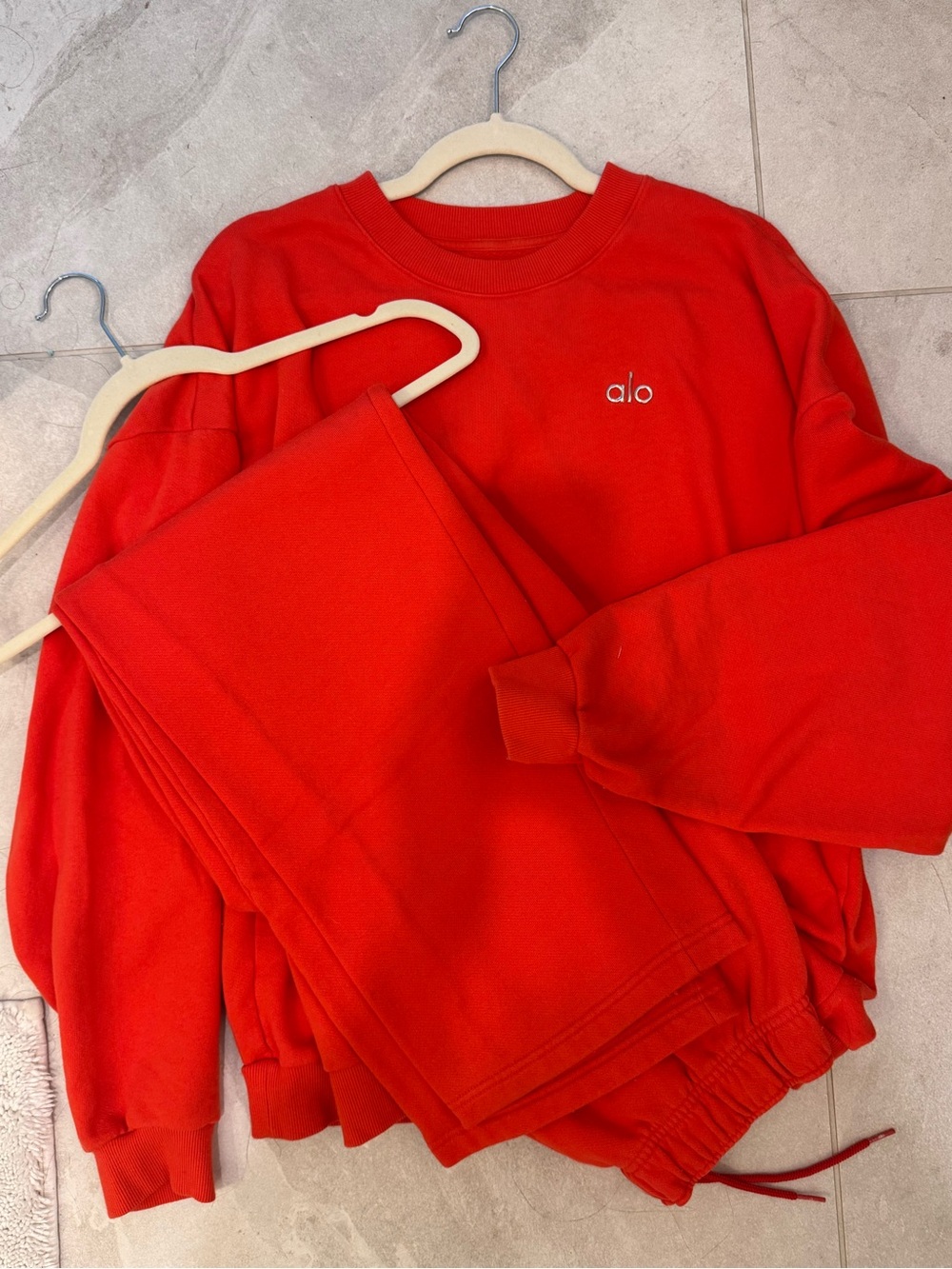 ALO Yoga Red Crewneck Sweatshirt and Joggers Set